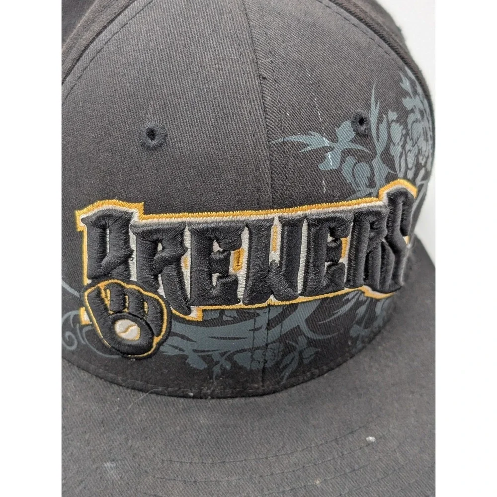 Milwaukee Brewers 2-Tone Cooperstown Collection‎ American Needle Cap/Hat